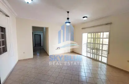 Apartment - 3 Bedrooms - 3 Bathrooms for rent in Al Mansoura - Al Mansoura - Doha