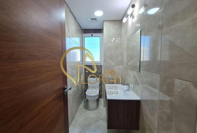 947647 - Property Image 3