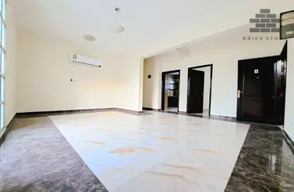 Apartment - 3 Bedrooms - 2 Bathrooms for rent in Muntazah 7 - Al Muntazah - Doha