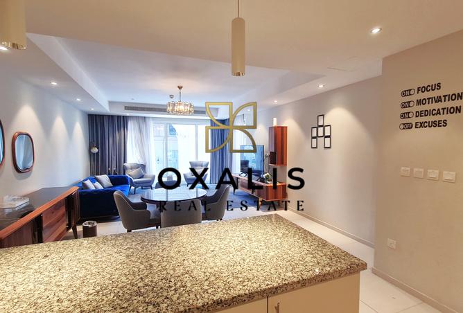 952578 - Property Image 2