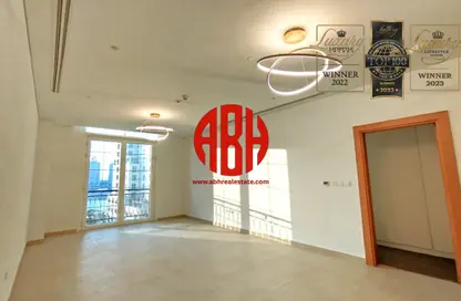 Apartment - 1 Bedroom - 2 Bathrooms for rent in Floresta Gardens - Floresta Gardens - The Pearl Island - Doha