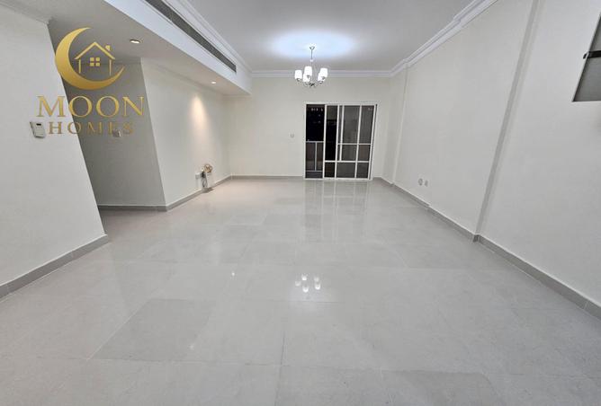 987230 - Property Main Image