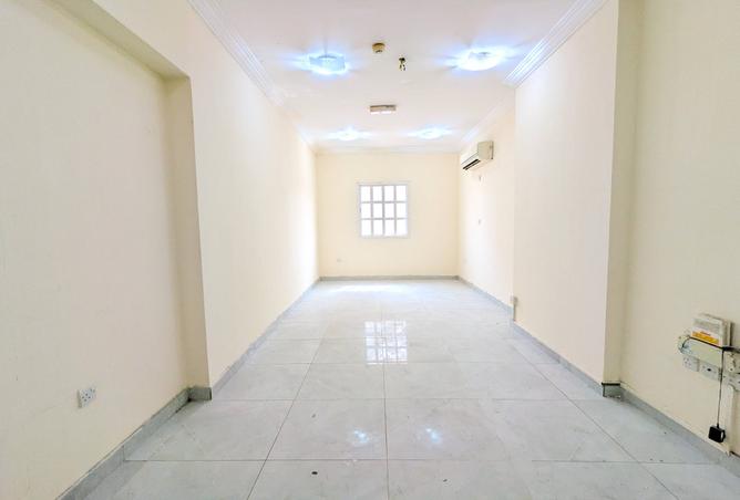 929953 - Property Image 2