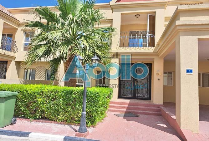 983592 - Property Image 2