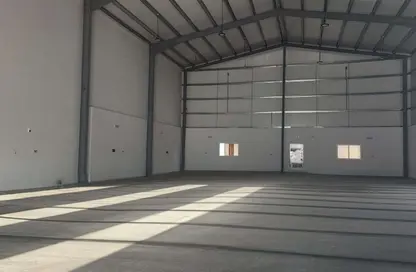 Warehouse - Studio - 7+ Bathrooms for rent in East Industrial Street - Birkat Al Awamer - Al Wakra