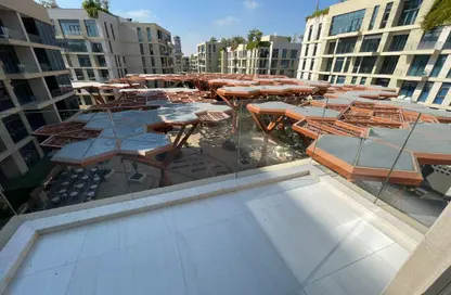 Apartment - 1 Bedroom - 2 Bathrooms for rent in Crystal Residence - Gewan Island - The Pearl Island - Doha