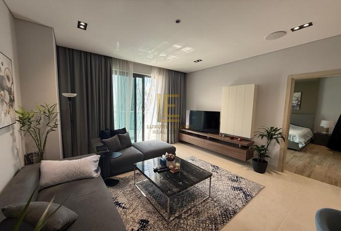 905802 - Property Image 3