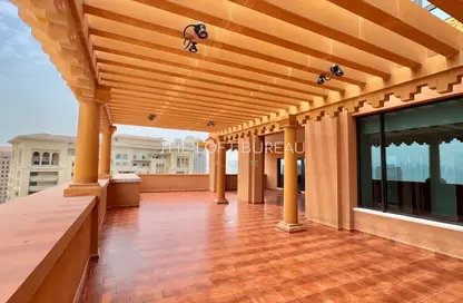 Penthouse - 5 Bedrooms - 6 Bathrooms for rent in Porto Arabia Townhouses - Porto Arabia - The Pearl Island - Doha