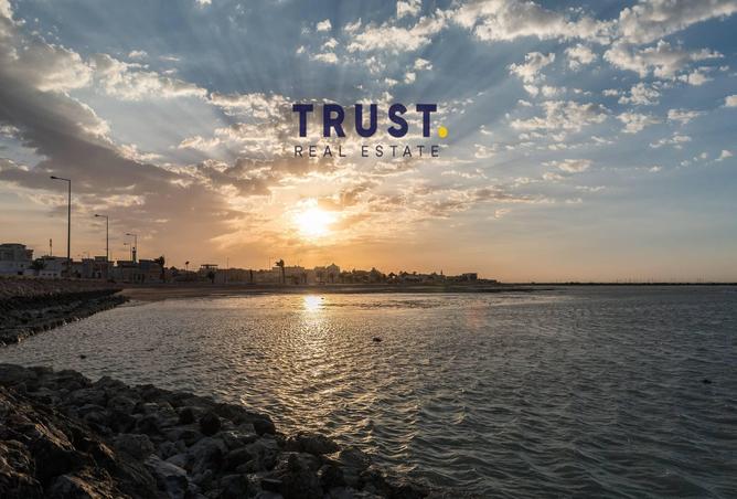 960033 - Property Image 2