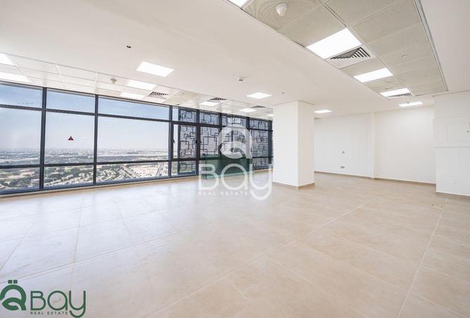 944512 - Property Image 3