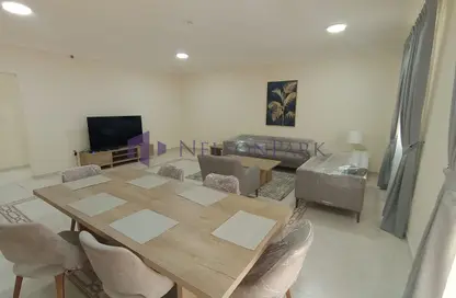 Apartment - 3 Bedrooms - 3 Bathrooms for rent in Fereej Bin Mahmoud South - Fereej Bin Mahmoud - Doha