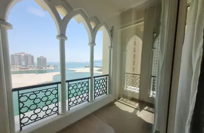 Apartment - 2 Bedrooms - 3 Bathrooms for rent in Viva East - Viva Bahriyah - The Pearl Island - Doha