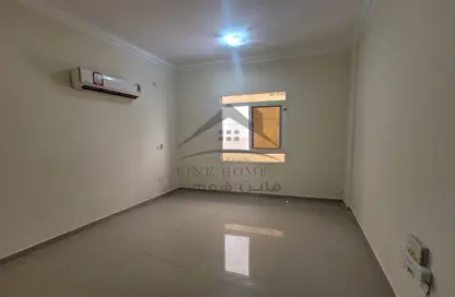 Empty Room image for: Apartment - 2 Bedrooms - 2 Bathrooms for rent in Al Muntazah Street - Al Muntazah - Doha, Image 1
