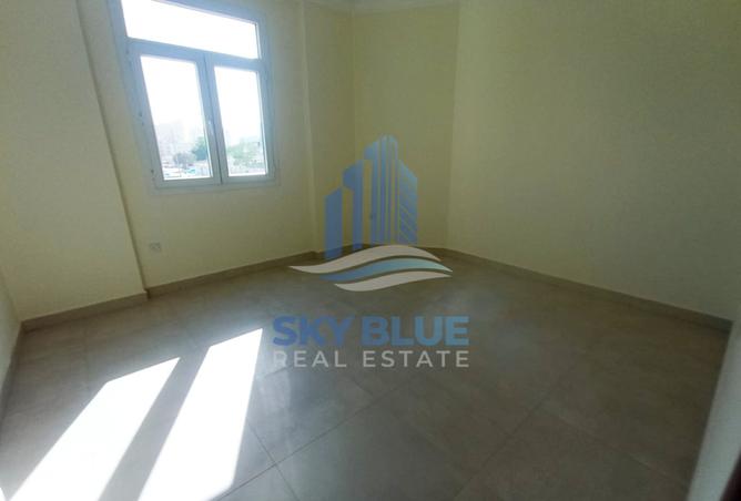 974539 - Property Image 2