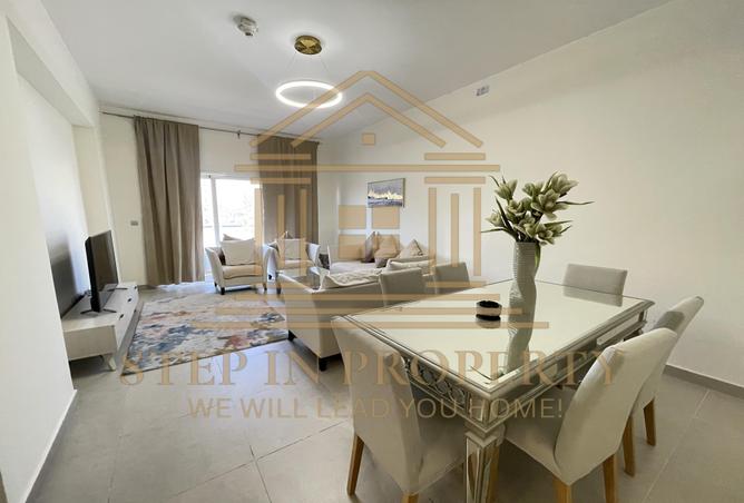 977705 - Property Image 2