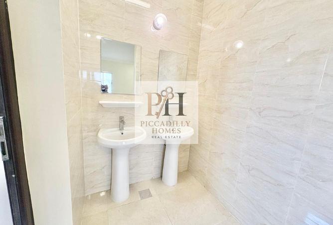 1010276 - Property Image 3