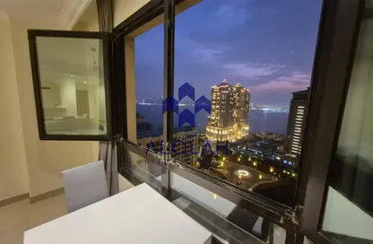 شقة - غرفة نوم - 2 حمامات للايجار في طريق بورتو الشرقي - بورتو أرابيا - جزيرة اللؤلؤة - الدوحة