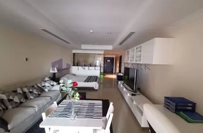 Apartment - Studio - 1 Bathroom for sale in Piazza Arabia - Porto Arabia - The Pearl Island - Doha
