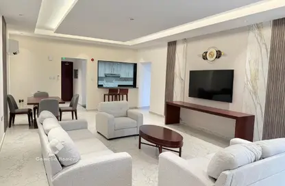 Apartment - 2 Bedrooms - 2 Bathrooms for rent in Al Mansoura - Al Mansoura - Doha