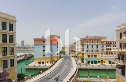 Apartment - 1 Bedroom - 2 Bathrooms for sale in Gondola - Qanat Quartier - The Pearl Island - Doha