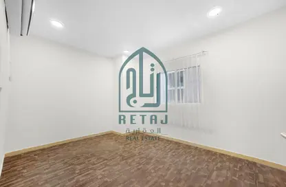 شقة - 2 غرف نوم - 2 حمامات للايجار في شارع الجزيره - فريج بن محمود الشمالي - فريج بن محمود - الدوحة