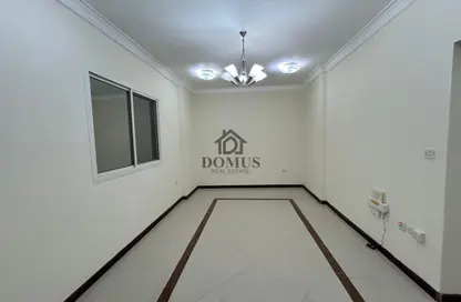 شقة - 2 غرف نوم - 2 حمامات للايجار في شارع حطين - المنتزه - الدوحة