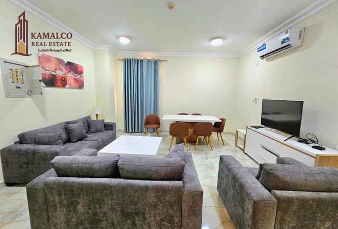 928729 - Property Image 2