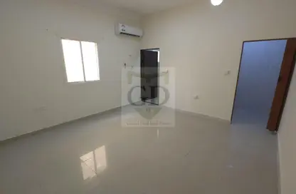 Apartment - Studio - 1 Bathroom for rent in Bu Hamour Street - Abu Hamour - Doha