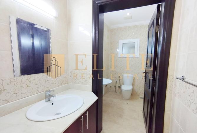 939429 - Property Image 3
