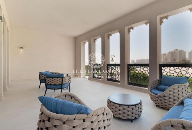 980125 - Property Image 2