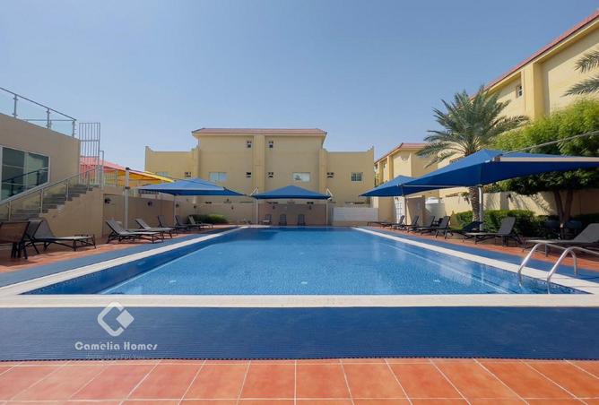 932281 - Property Main Image