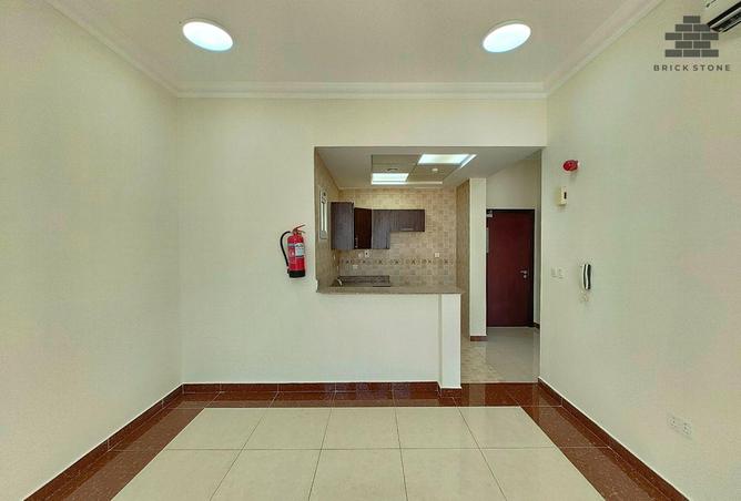 973218 - Property Image 3