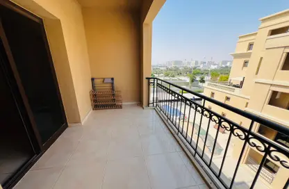 شقة - 1 حمام للايجار في كاتانيا - بياتزا - فوكس هيلز - الوسيل
