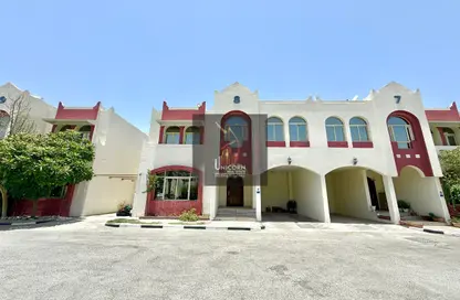 مجمع سكني - 3 غرف نوم - 4 حمامات للايجار في شارع العزيزة - العزيزية - الدوحة