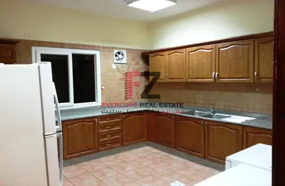 Kitchen image for: Villa - 4 Bedrooms - 4 Bathrooms for rent in Old Airport Road - Old Airport Road - Doha, Image 1