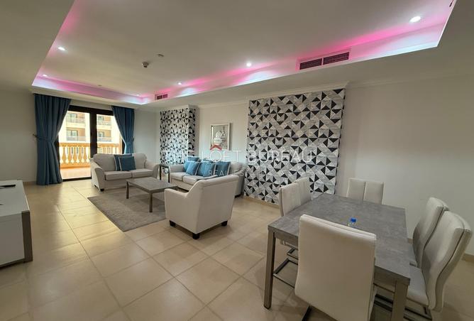 887685 - Property Image 2