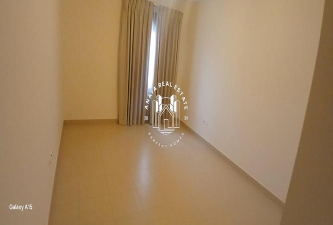 993333 - Property Image 2