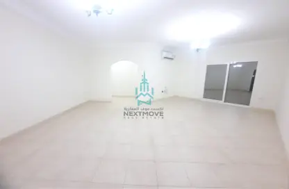 Empty Room image for: Apartment - 2 Bedrooms - 2 Bathrooms for rent in Bu Hamour Street - Abu Hamour - Doha, Image 1
