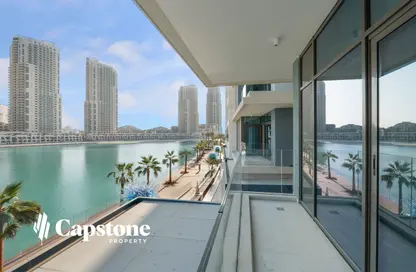 Apartment - 2 Bedrooms - 4 Bathrooms for rent in Crystal Residence - The Pearl Island - Doha
