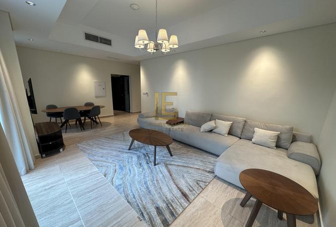 995821 - Property Image 2