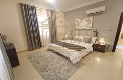 Apartment - 2 Bedrooms - 2 Bathrooms for rent in Al Munithir Bin Amr Street - Madinat Khalifa - Doha