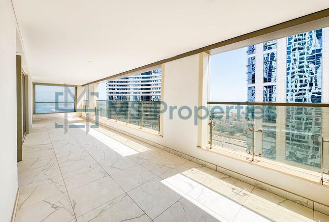 984479 - Property Image 2