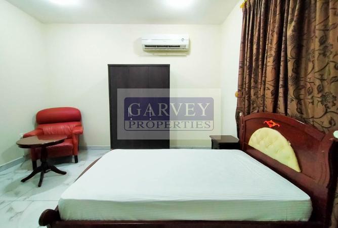 966305 - Property Image 3