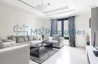 Apartment - 2 Bedrooms - 3 Bathrooms for rent in East Porto Drive - Porto Arabia - The Pearl Island - Doha