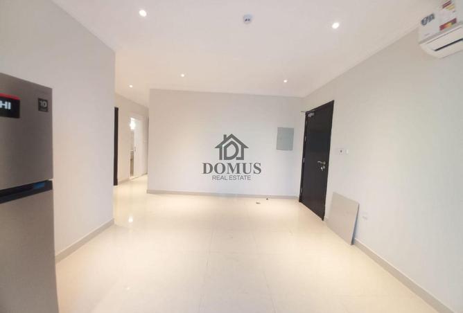909611 - Property Image 2