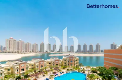 Apartment - 3 Bedrooms - 4 Bathrooms for sale in Viva West - Viva Bahriyah - The Pearl Island - Doha