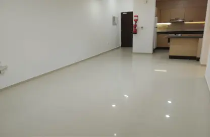 شقة - 2 غرف نوم - 2 حمامات للايجار في شارع السد - السد - الدوحة