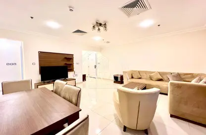 Apartment - 3 Bedrooms - 3 Bathrooms for rent in Ibn Al Haitam Street - Fereej Abdul Aziz - Doha