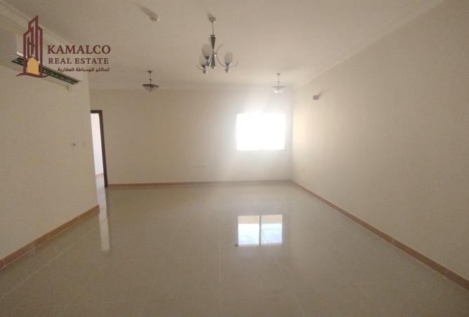 957118 - Property Image 3