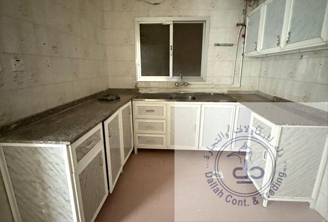 989316 - Property Image 2